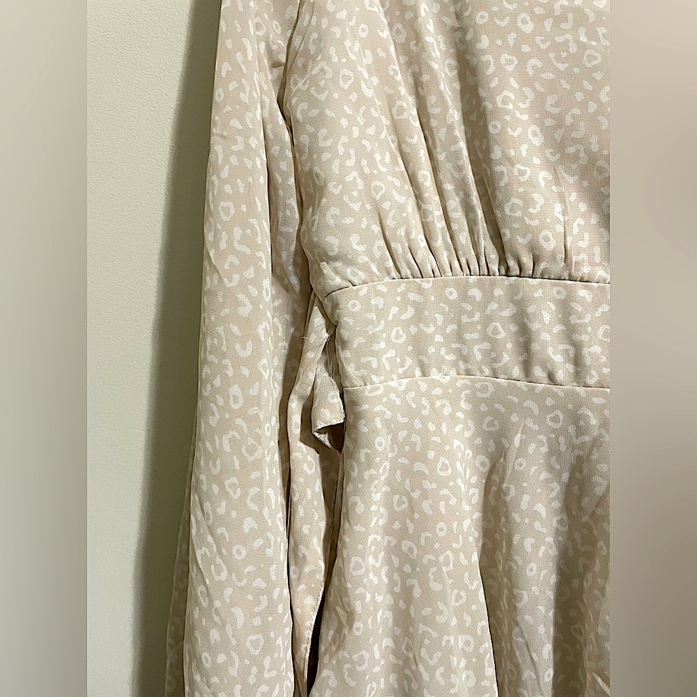 MONTEAU RUFFLE SMOCK DRESS - Picture 3 of 3